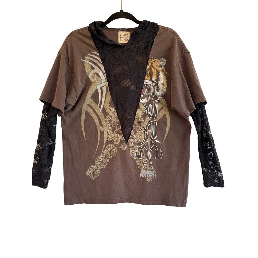 Furst of a Kind Tiger Graphic Tee Lace Inset Upcycled Animal Planet Shirt Sz M/L
